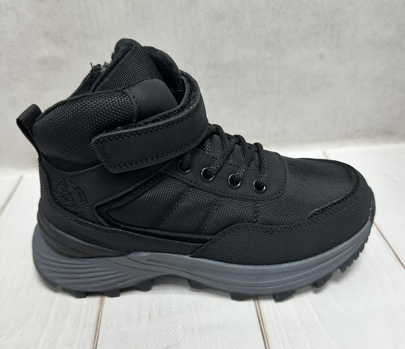 Черевики дитячі Jong Golf на овчині водовідштовхуючі р. 33/21 cм Чорний Черевики дитячі Jong Golf на овчині водовідштовхуючі р. 33/21 cм Чорний