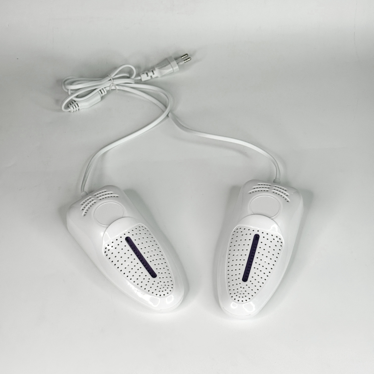 Сушилка для обуви электрическая с функцией стерилизации с антибактериальной обработкой Белый (AND-996-White)