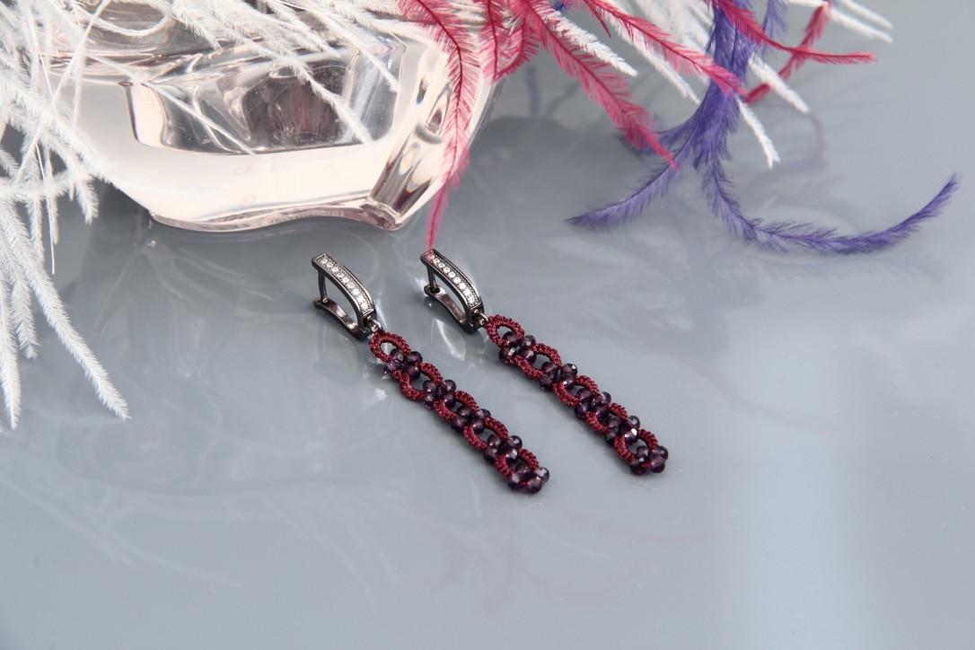 Серьги длинные кружевные с бусинами Робин ручная работа Бордовый (ER-0133)