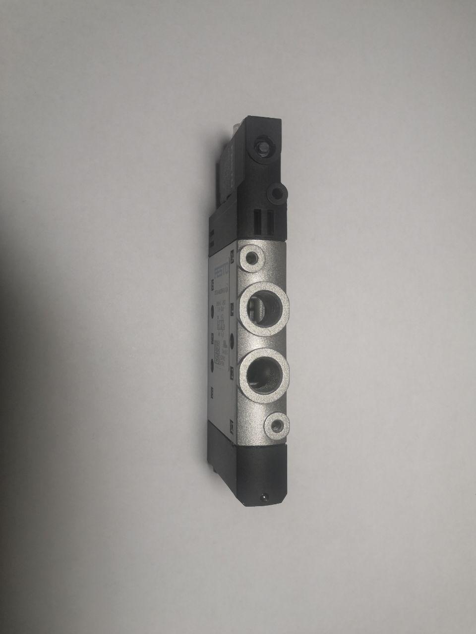 Пневморозподільник FESTO CPE14-M1BH-5L-1/8 - фото 3 Пневморозподільник FESTO CPE14-M1BH-5L-1/8 - фото 3