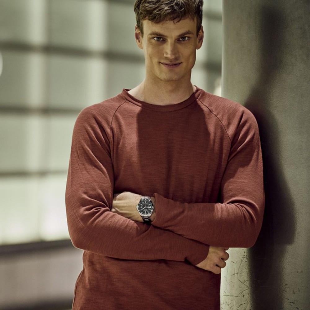 Наручний годинник чоловічий Victorinox Swiss Army Fieldforce Gmt кварцевий Black (V241896) - фото 5 Наручний годинник чоловічий Victorinox Swiss Army Fieldforce Gmt кварцевий Black (V241896) - фото 5