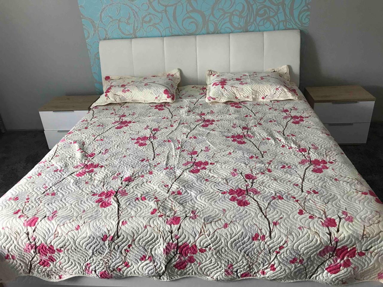 Покрывало евро 220х240 см с наволочками 2 шт. 50x70 см/2 шт. 50x50 см Молочный (П4К-Al-pokr4-004)