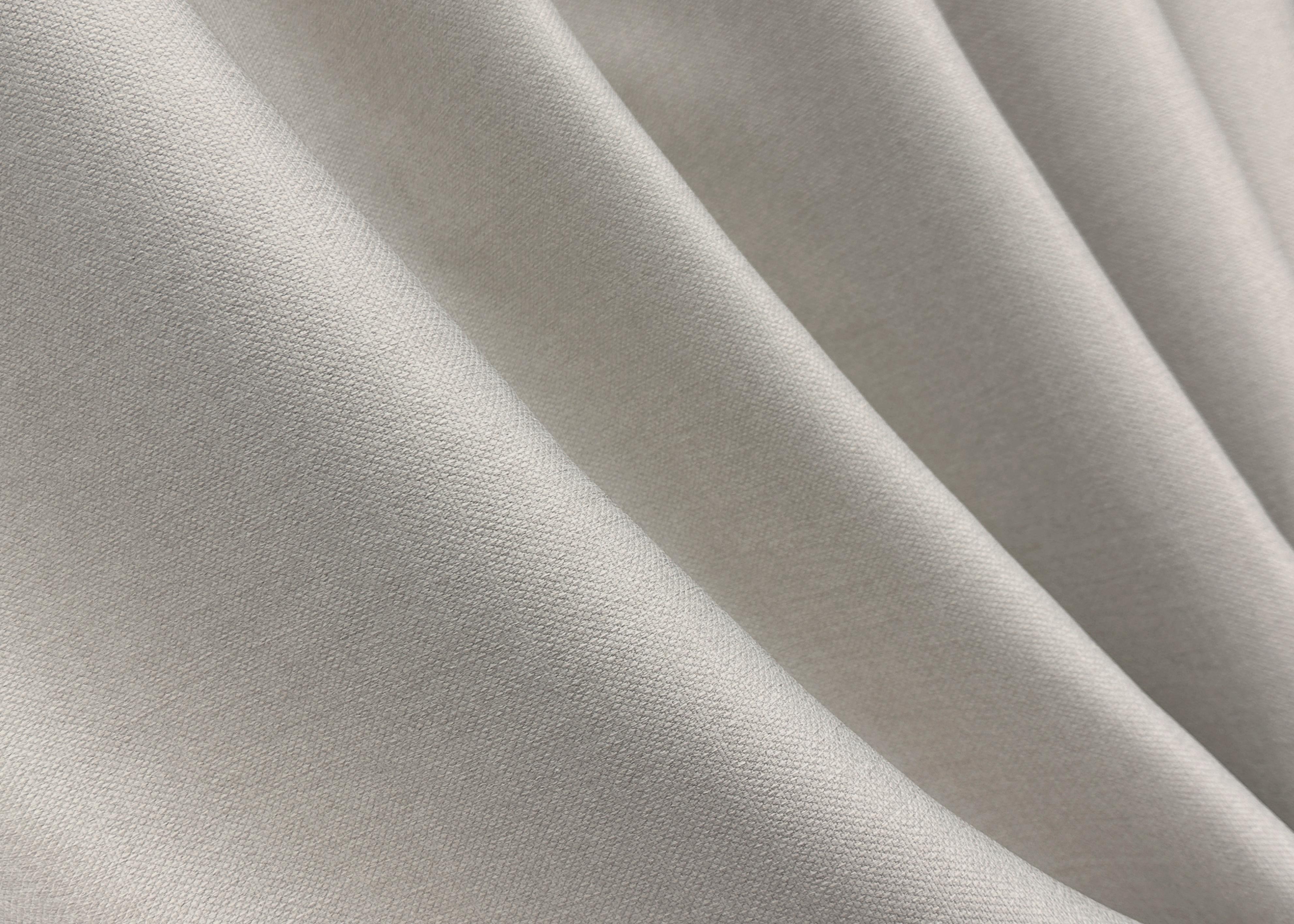 Комплект штор на люверсах VR-Textil Шенил однотонный № 1698ш 150х250 см 2 шт. Дымчато-белый (37-0248) - фото 7 Комплект штор на люверсах VR-Textil Шенил однотонный № 1698ш 150х250 см 2 шт. Дымчато-белый (37-0248) - фото 7