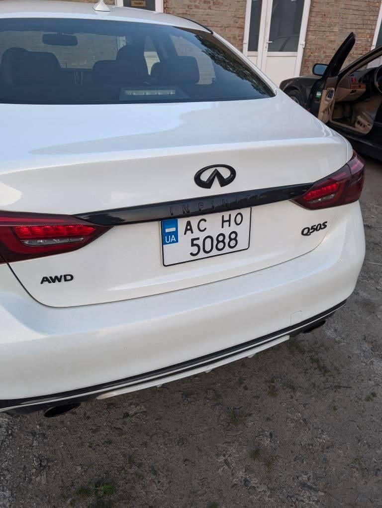 Крепления для одного номерного знака безрамочные магнитные Белый - фото 10