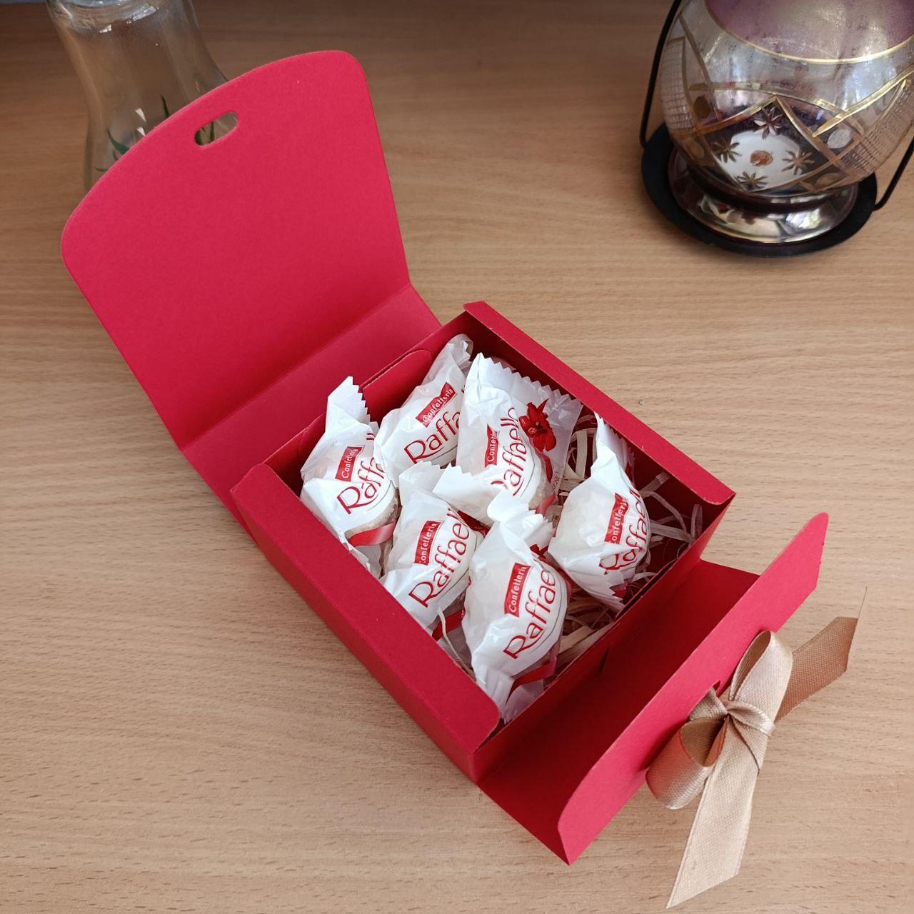 Подарочная коробка с конфетами Raffaello для девушки на день рождения/день влюбленных/8 марта праздник (ar298) - фото 2