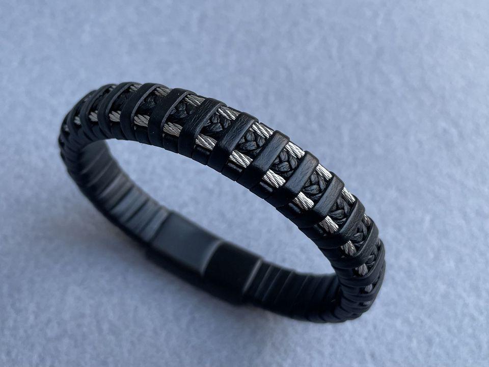 Браслет кожаный