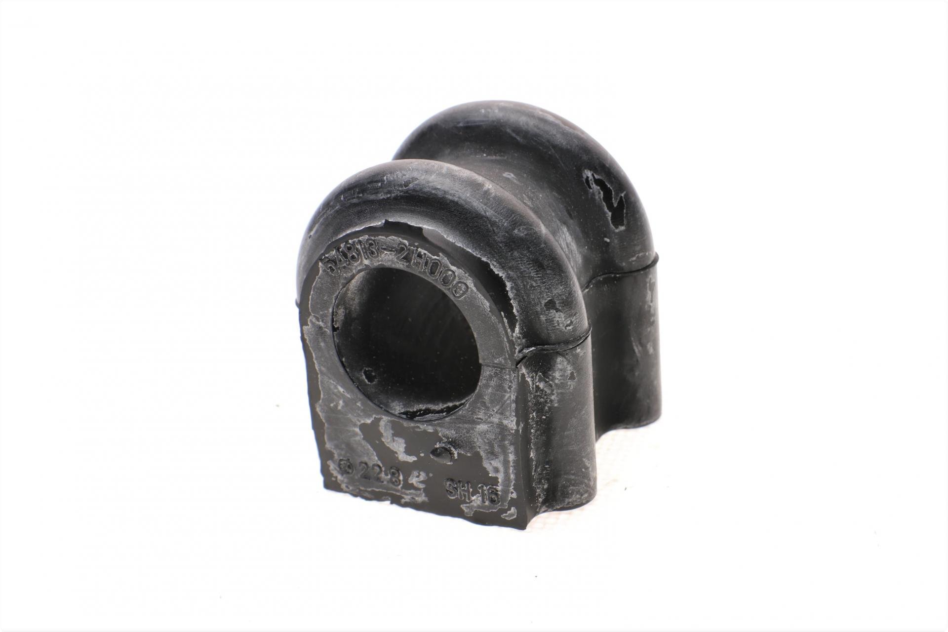 Втулка стабілізатора переднього Hyundai i30/Kia Cee'd 1,4-2,0 06- d 22 мм (ADG080139)