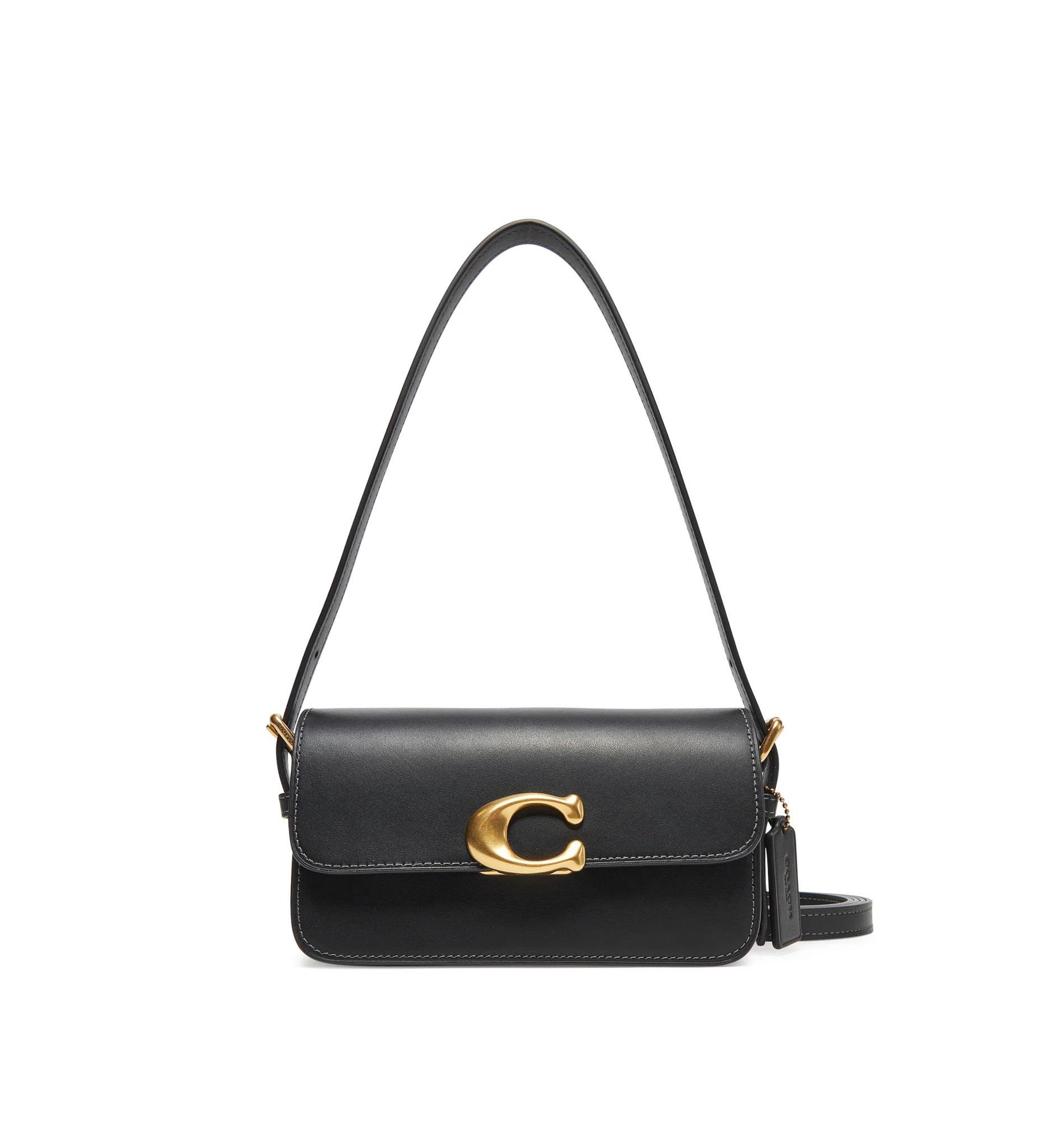 Женская сумка кожаная Coach Zoe Shoulder Bag Черный