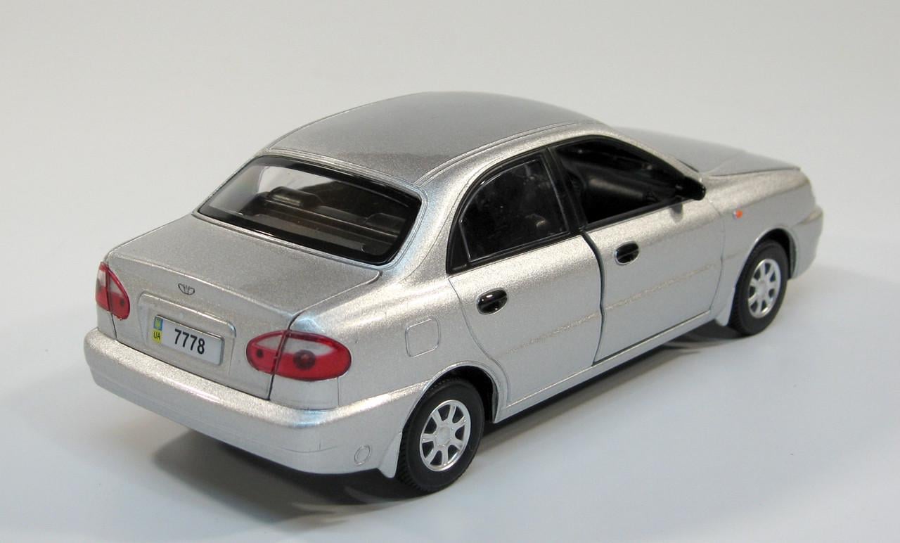 Модель металлическая Daewoo Lanos (7778 Silvery) - фото 4