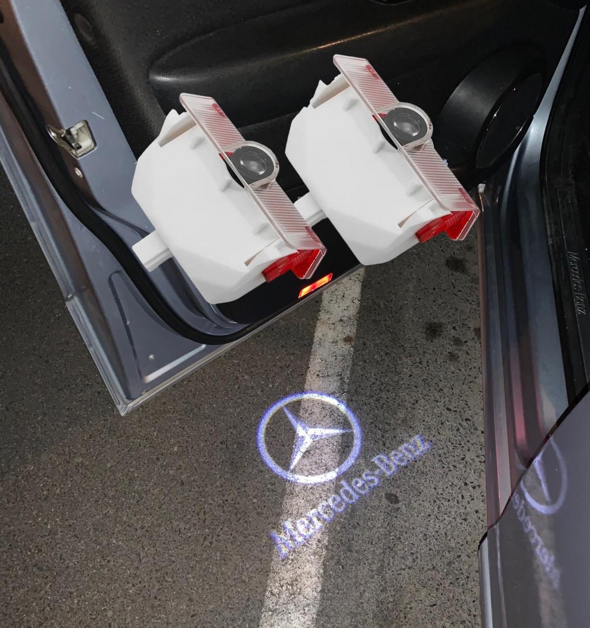 Підсвічування на двері автомобіля світлодіодне штатне з логотипом Mercedes GLK class (2479067272) - фото 5