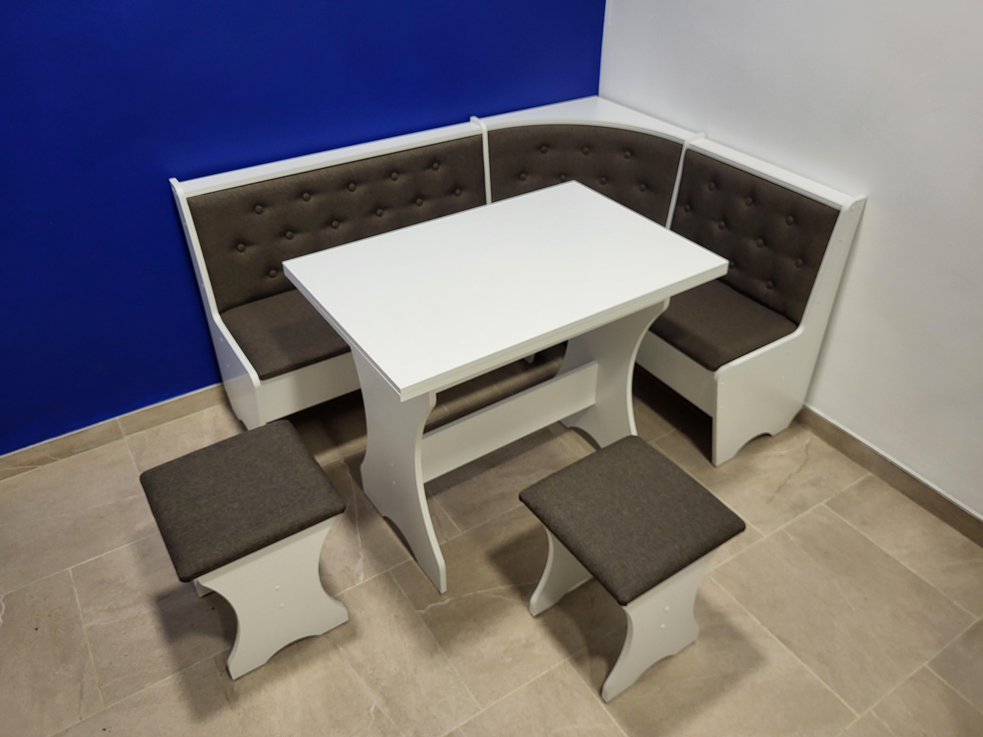 Мягкий уголок MS Дорандо в комплекте со столом и двумя табуретками 154х114 см Белый (MS-KSTT-DT-B) Мягкий уголок MS Дорандо в комплекте со столом и двумя табуретками 154х114 см Белый (MS-KSTT-DT-B)