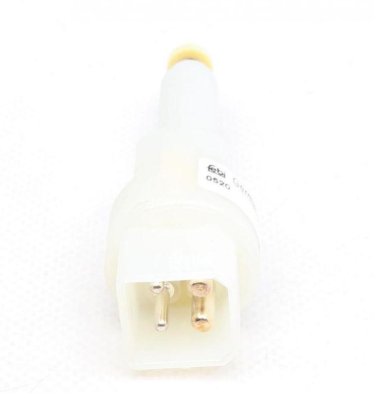 Датчик педали тормоза VW Passat/Audi A4/A6/A8 1,6-3,0 94-05 4 (23340)