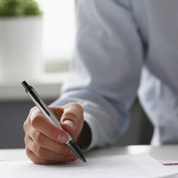 Кулькова ручка Parker IM 17 Achromatic Grey - фото 4 Кулькова ручка Parker IM 17 Achromatic Grey - фото 4