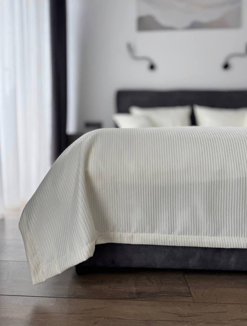 Покрывало с премиальными полосками 100% коттон 220х250 см Молочный (73901-2)