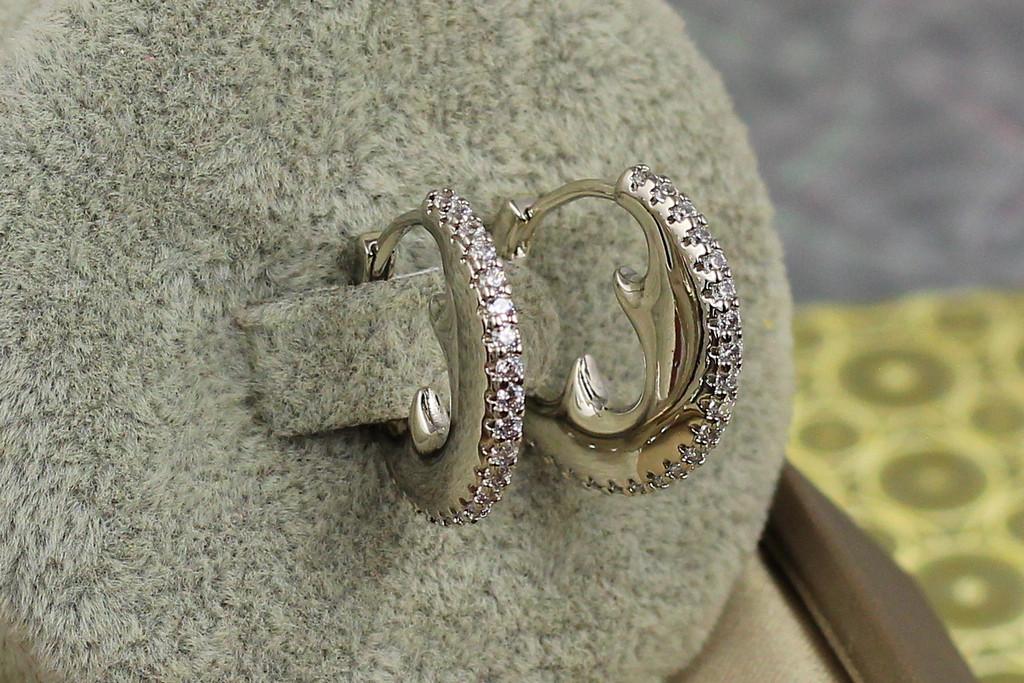 Сережки Xuping Jewelry кільця з камінням 1,8 см Сріблястий