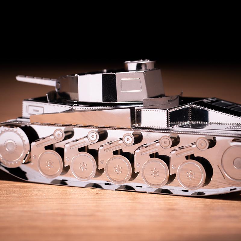 Конструктор METAL-TIME Pz.Kpfw II MT060 колекційна модель (3031512) - фото 2