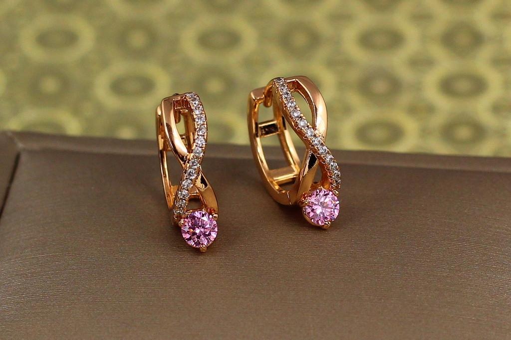Серьги Xuping Jewelry бесконечность с розовым камнем 1,6 см Золотистый (2185510959)