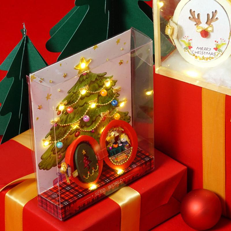 Конструктор DIY Cute Room R-007 Sweet Christmas микромир в орехе (8626-34562) - фото 2