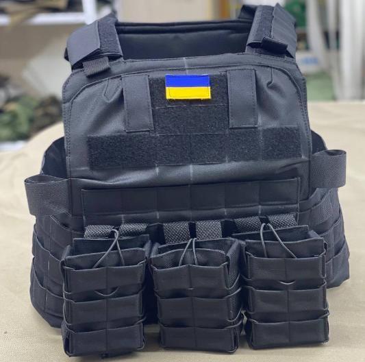 Плитоноска с трема подсумками под магазины АК Черный (39697) - фото 2 Плитоноска с трема подсумками под магазины АК Черный (39697) - фото 2