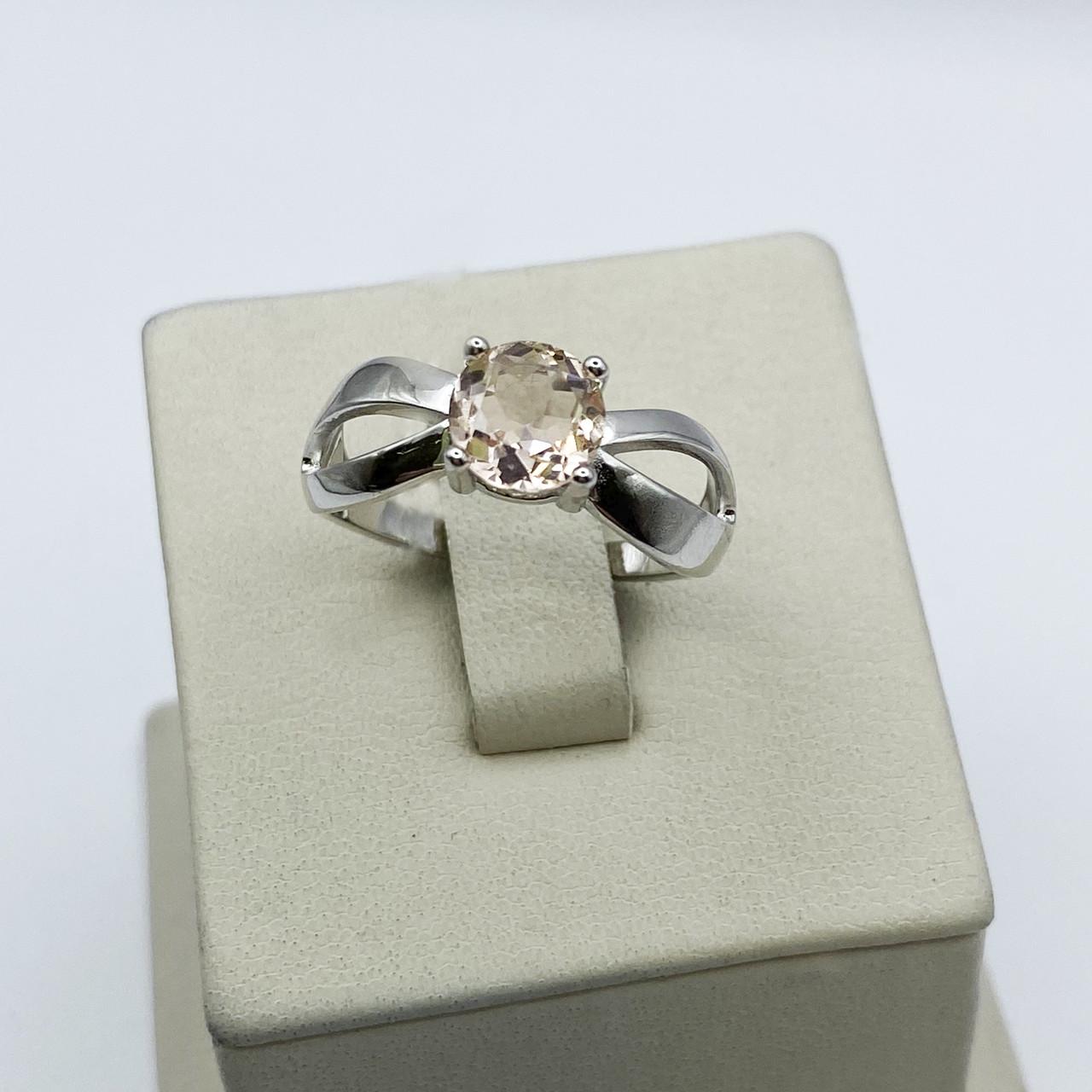 Кольцо серебряное с морганитом р. 19 3,28 г (1947575108)