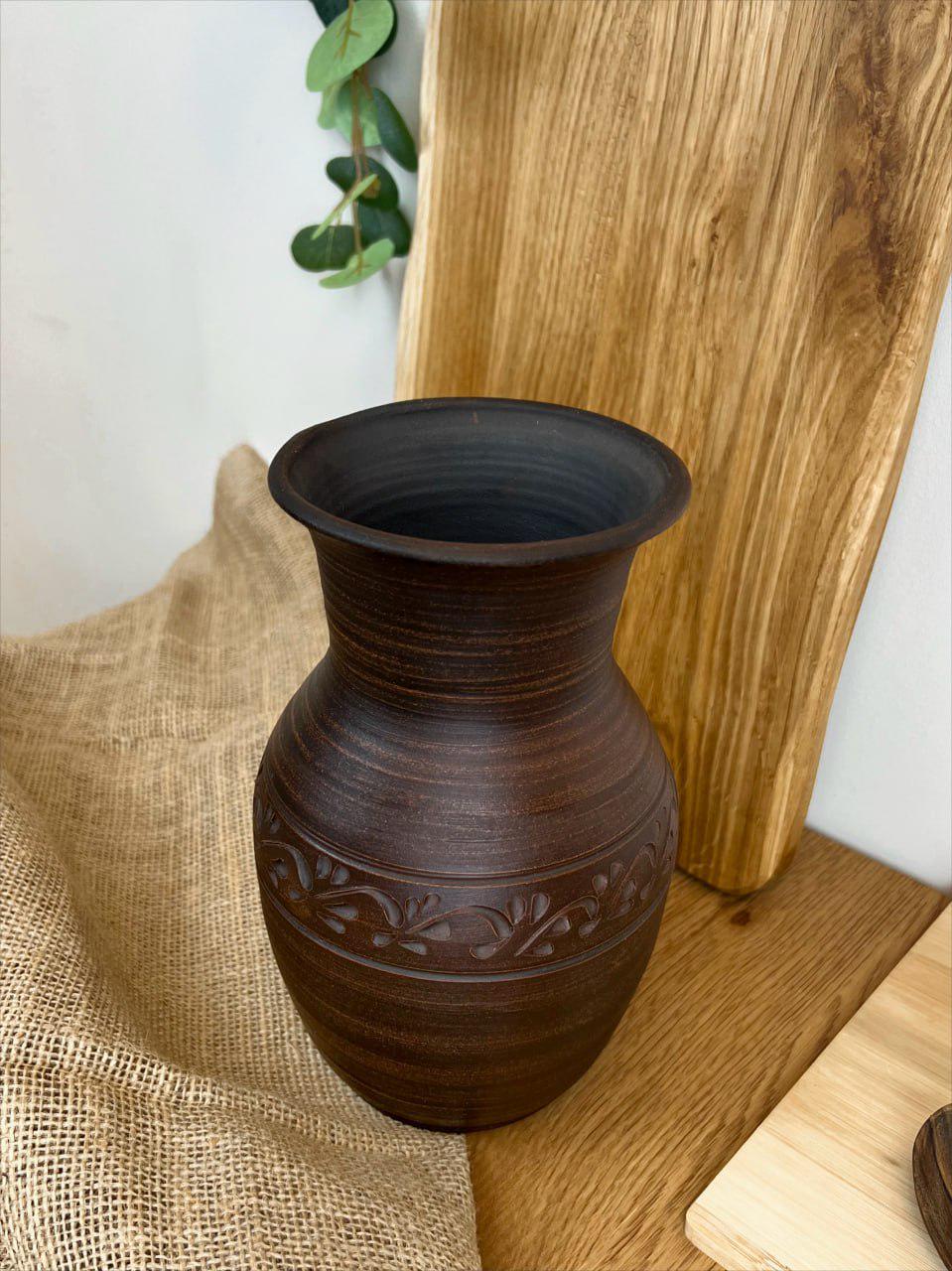 Кувшин керамический глиняный резной без ручки декор 2 л (3000-38) - фото 2