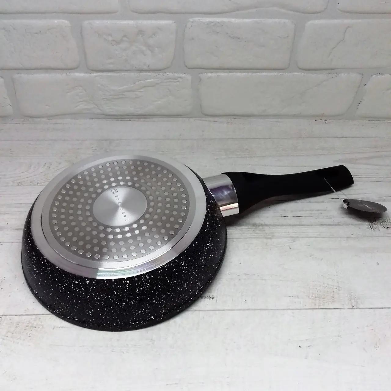 Сковорода с антипригарным мраморным покрытием Edenberg EB-3422 22 см - фото 5 Сковорода с антипригарным мраморным покрытием Edenberg EB-3422 22 см - фото 5