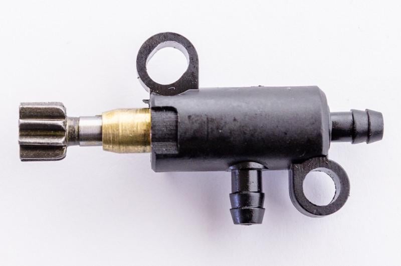 Насос масляный Тип 8 для электропилы Черный (3044)