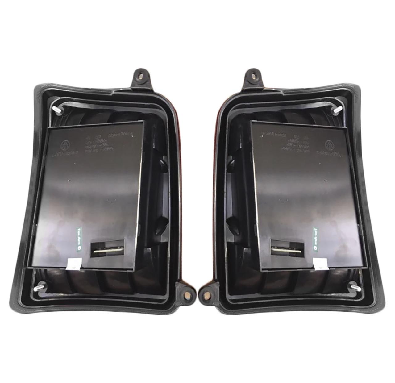 Задние стопы LED на Lada Niva 4х4 Exotica Black - фото 3 Задние стопы LED на Lada Niva 4х4 Exotica Black - фото 3