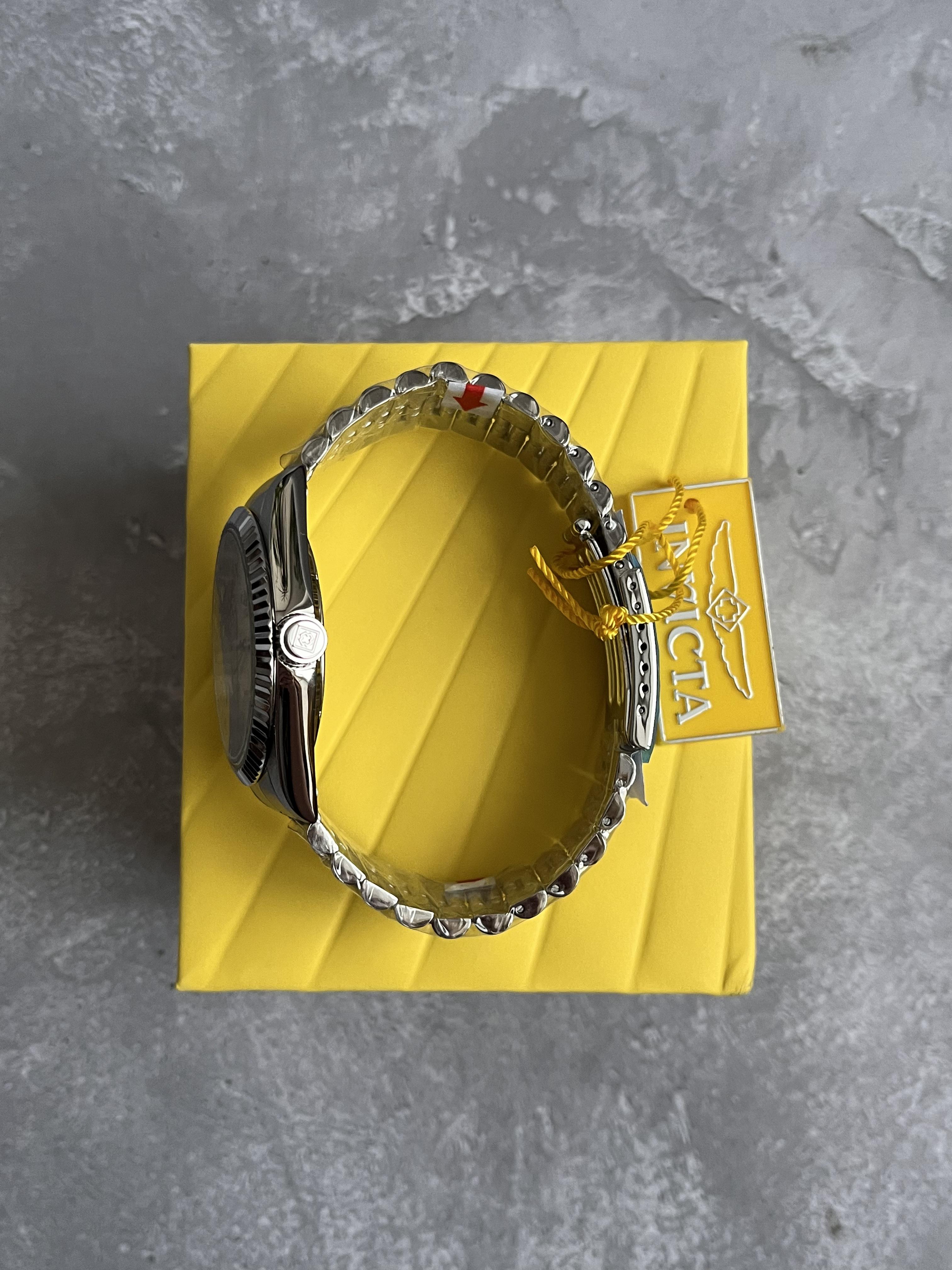 Наручний годинник Invicta 29373 (13546895) - фото 5 Наручний годинник Invicta 29373 (13546895) - фото 5