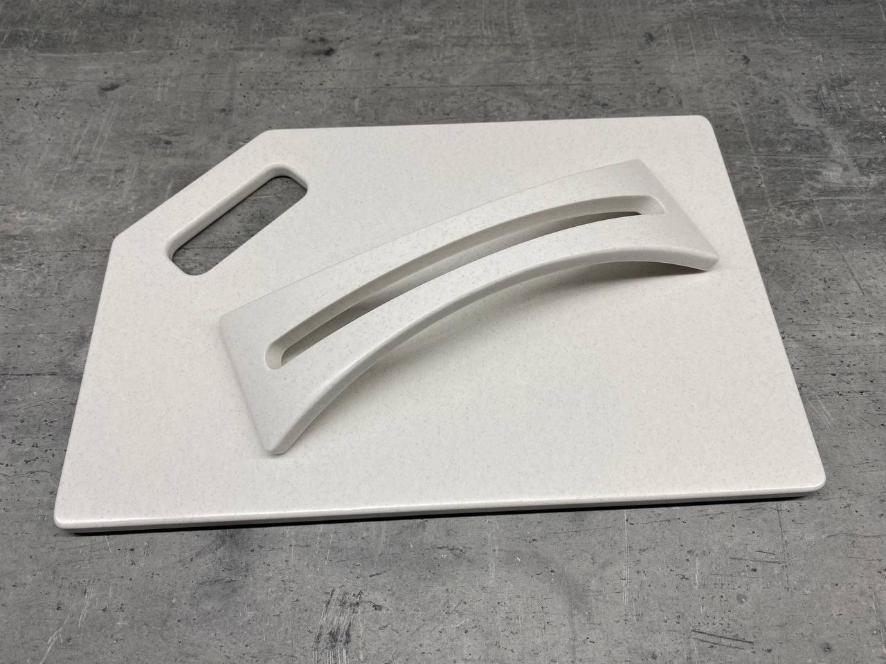 Доска кухонная Stratus на подставке из искусственного акрилового камня 350x235 мм (23872531) - фото 3 Доска кухонная Stratus на подставке из искусственного акрилового камня 350x235 мм (23872531) - фото 3