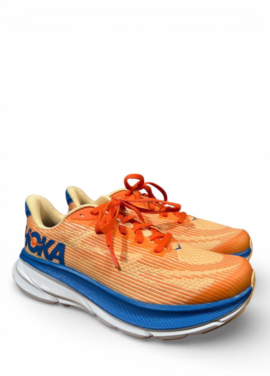 Кросівки жіночі Hoka One One Y Clifton 9 Youth 1131170 VOIM р. 38 US 5MD 23,5 см Помаранчевий (2864609175)