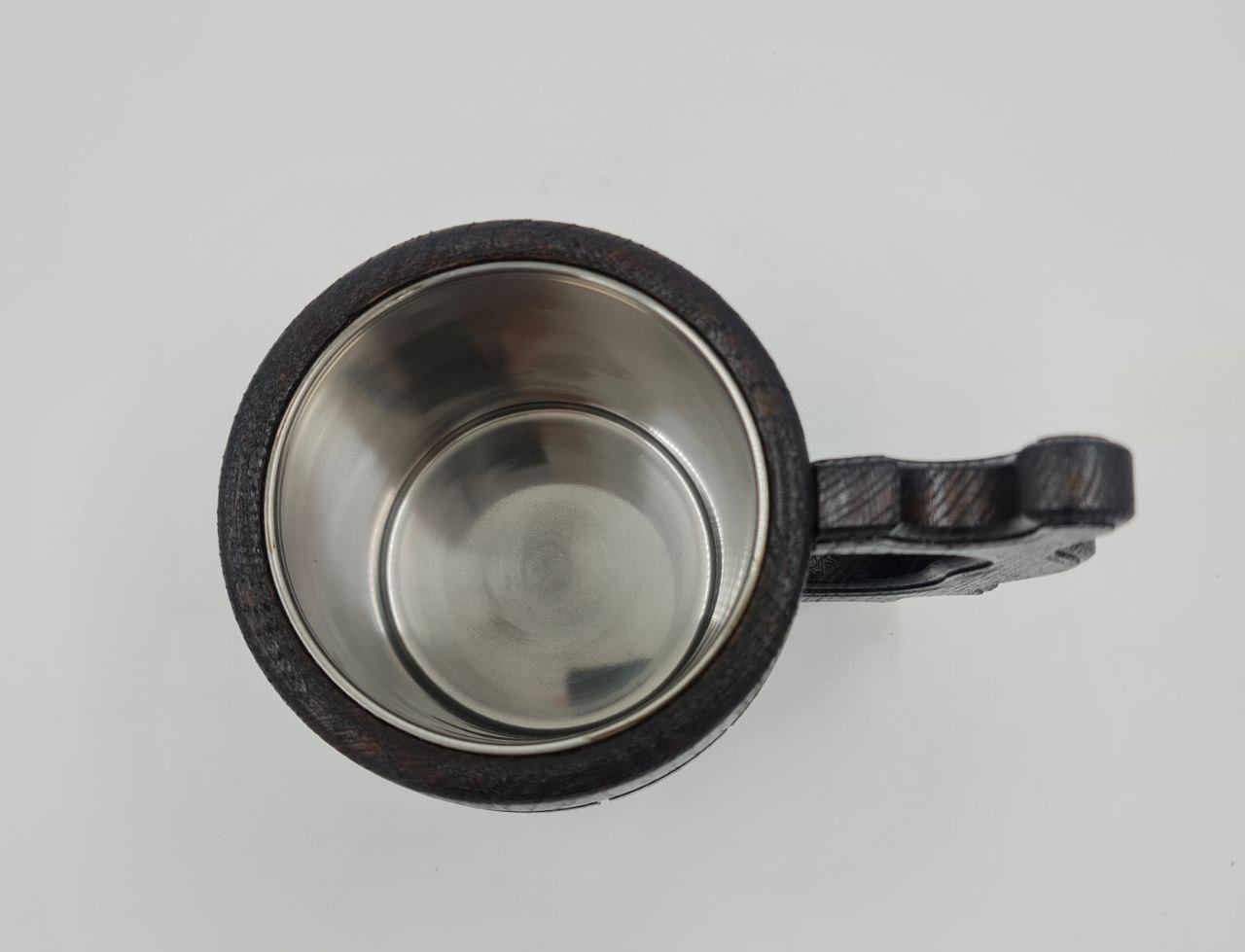 Кухоль пивний дерев'яний з металевою вставкою ручної роботи 0,5 л (IN58) - фото 2 Кухоль пивний дерев'яний з металевою вставкою ручної роботи 0,5 л (IN58) - фото 2