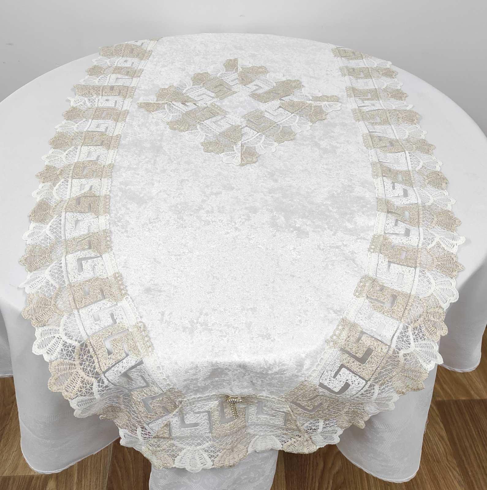 Дорожка велюровая с кружевом Acme 70x160 см Vefa Cream/Gold (CN13235)