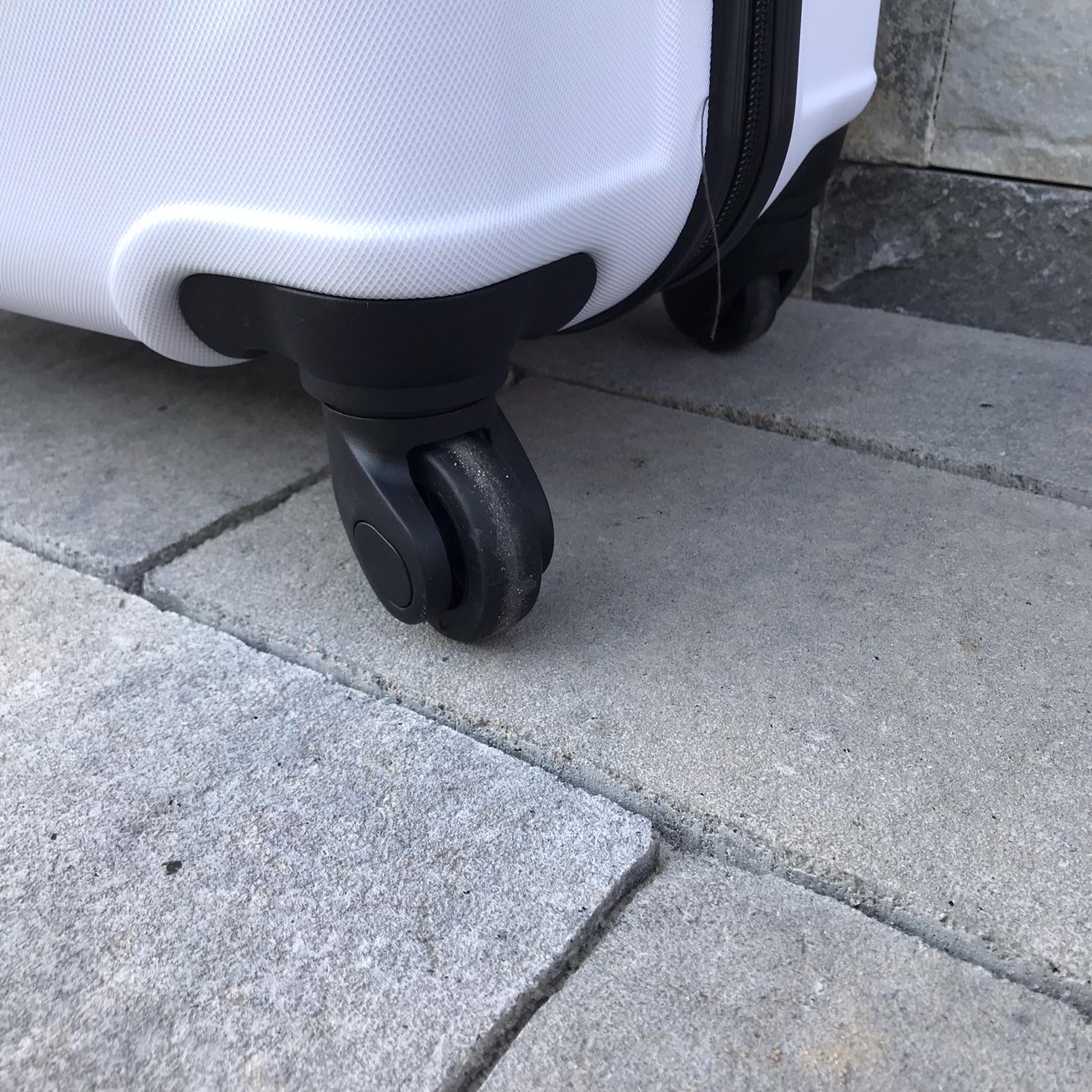 Валіза дорожня Wings 147 з полікарбонату М 65х43х26 см Білий (10880621) - фото 5 Валіза дорожня Wings 147 з полікарбонату М 65х43х26 см Білий (10880621) - фото 5