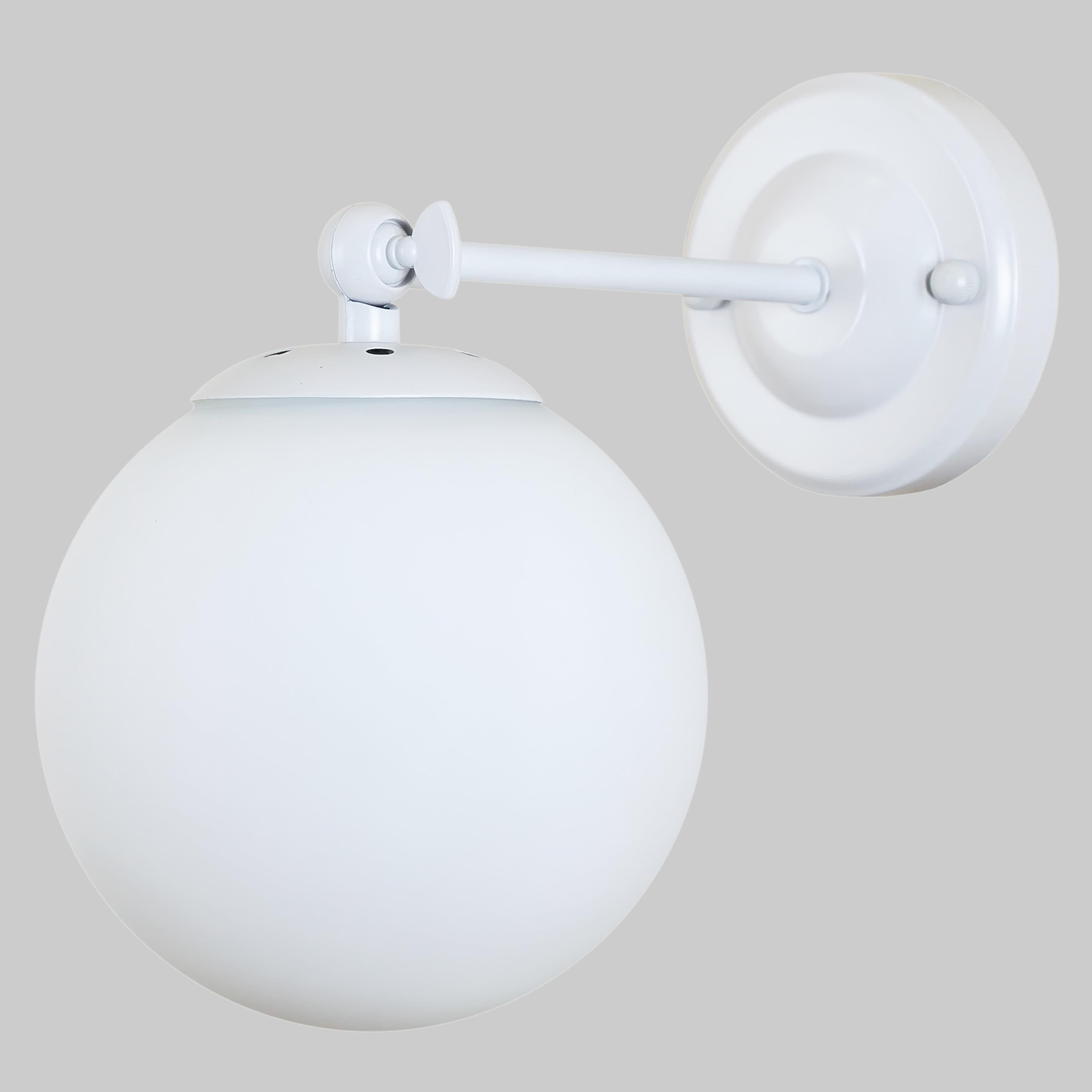 Бра с шаром 56-WPR150F-1 Elegant Accent 15 см White (56-WPR150F-1 WH+WH)
