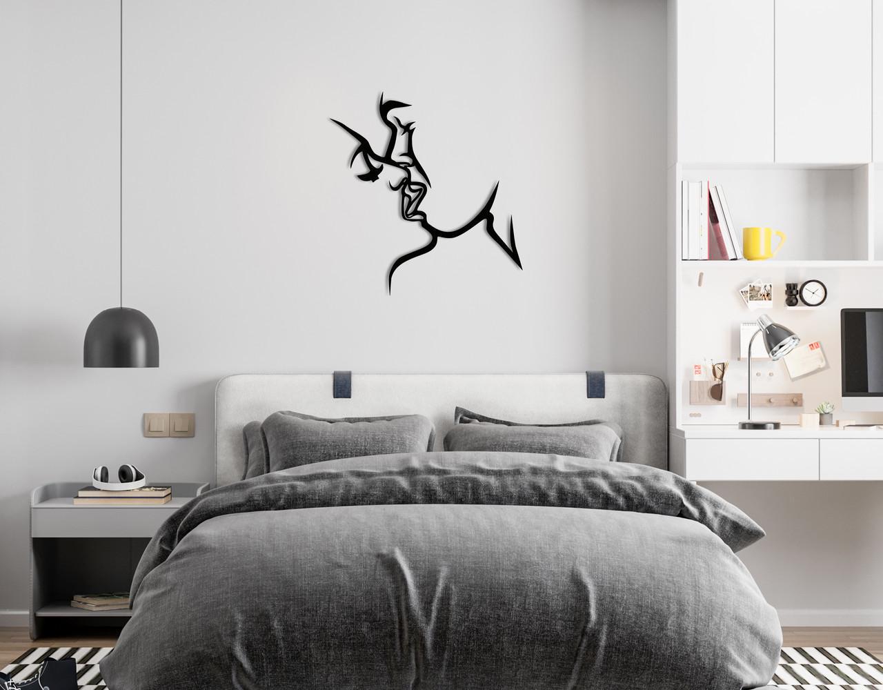 Декоративное панно на стену Upwood Decor Kiss Me Tenderly 84,8х80 см Black (1533512363)