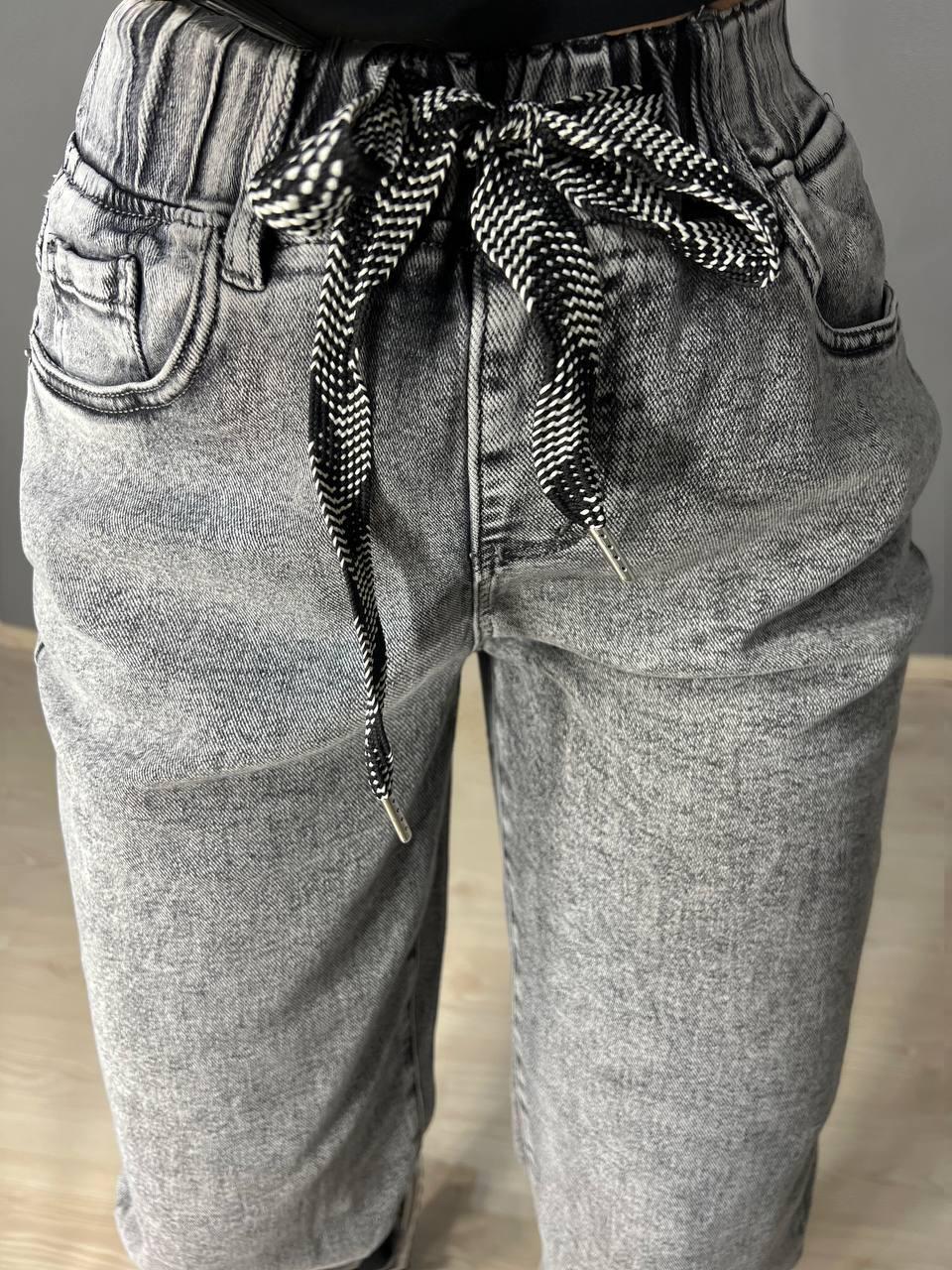 Джинси жіночі V&D 5011 МОМ jeans comfort резинка на талії стрейчеві полегшені р. 44 Світло-сірий (3736) - фото 5 Джинси жіночі V&D 5011 МОМ jeans comfort резинка на талії стрейчеві полегшені р. 44 Світло-сірий (3736) - фото 5