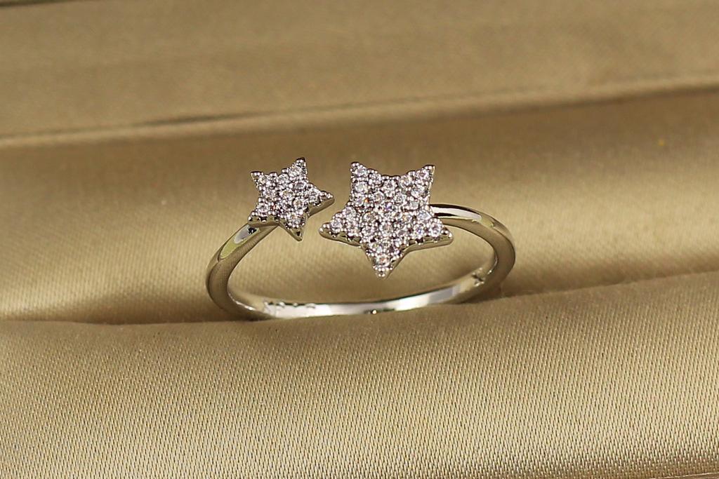 Кольцо Xuping Jewelry Две звезды р. 18+ Серебристый (30138743)