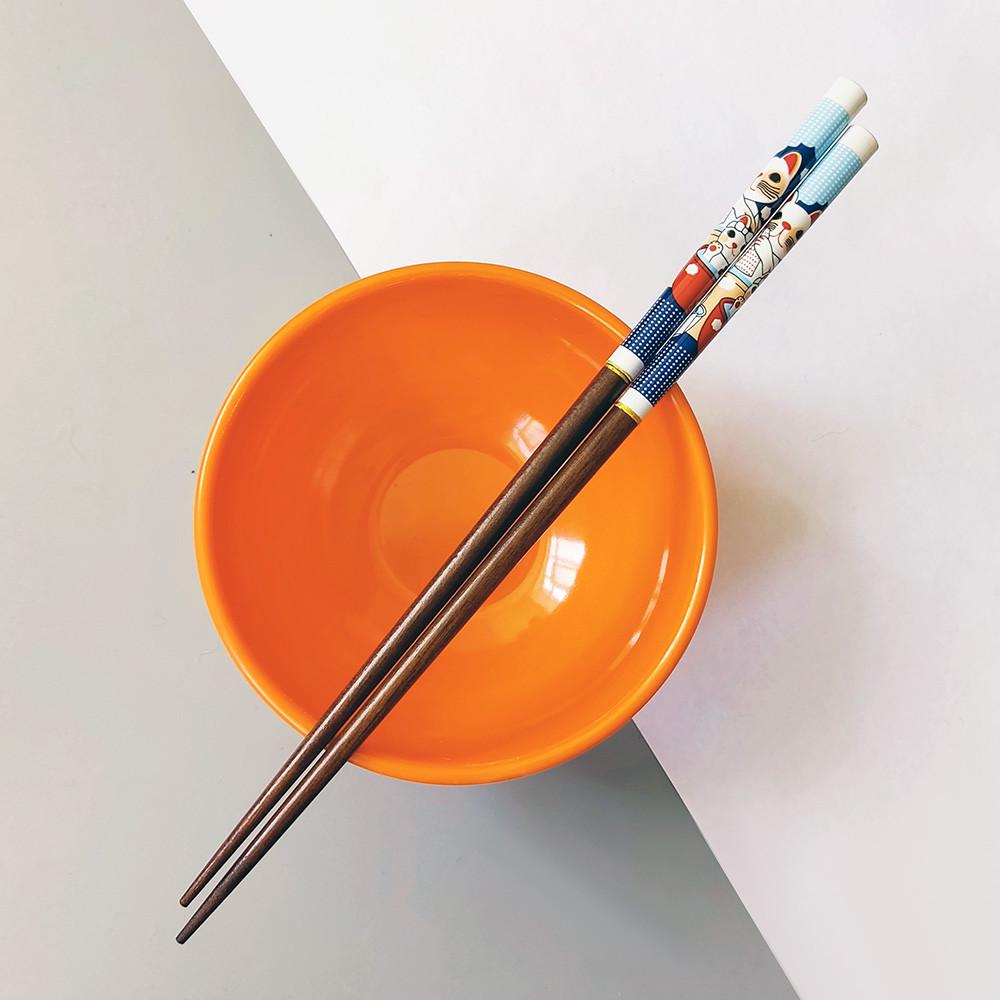 Комплект пиала для риса и пара палочек для еды Хаси