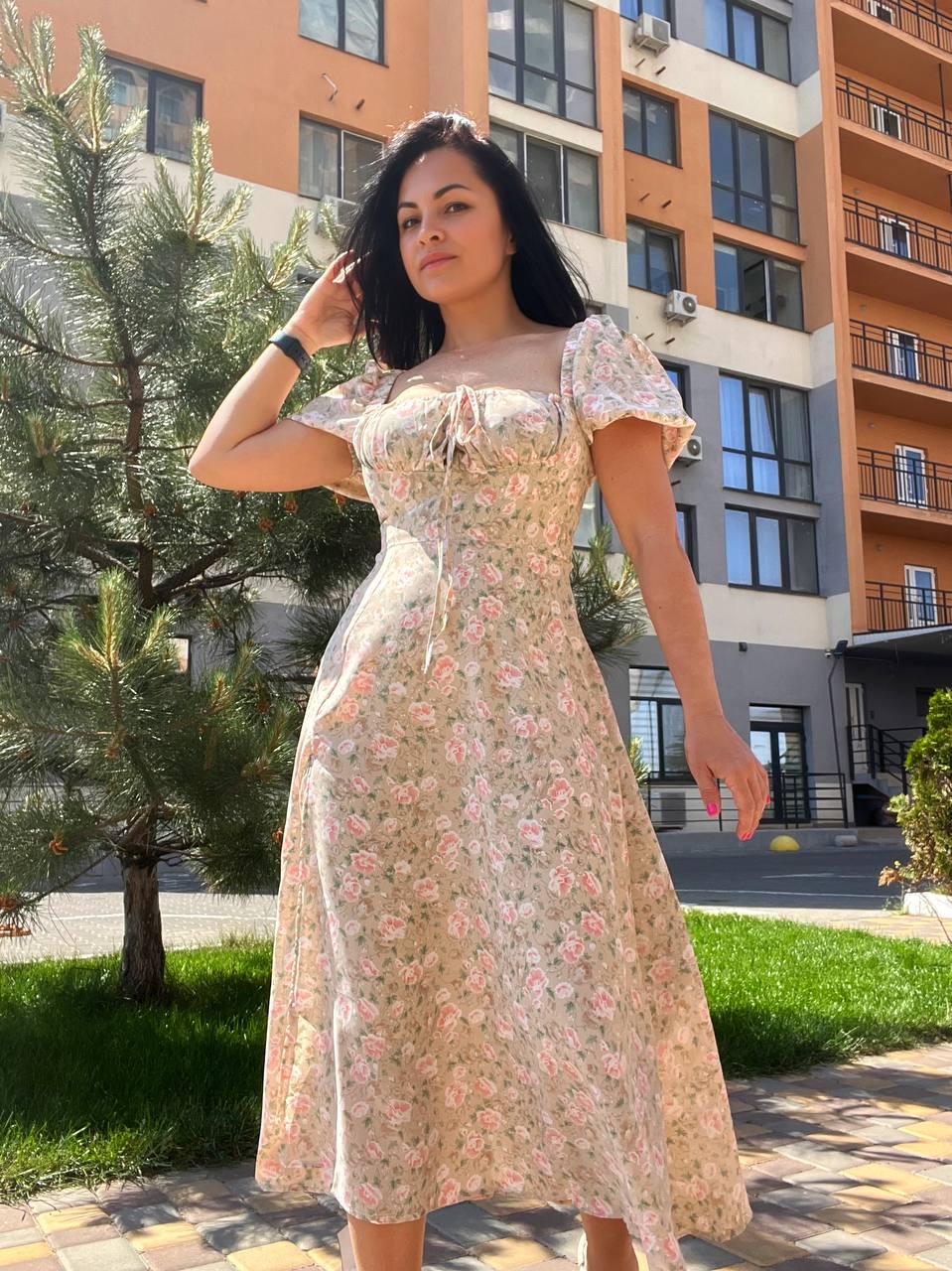 Платье женское летнее A-N 2669 цветочный принт разрез шнурок на груди длинное M Бежевый (2046) - фото 1 Платье женское летнее A-N 2669 цветочный принт разрез шнурок на груди длинное M Бежевый (2046) - фото 1