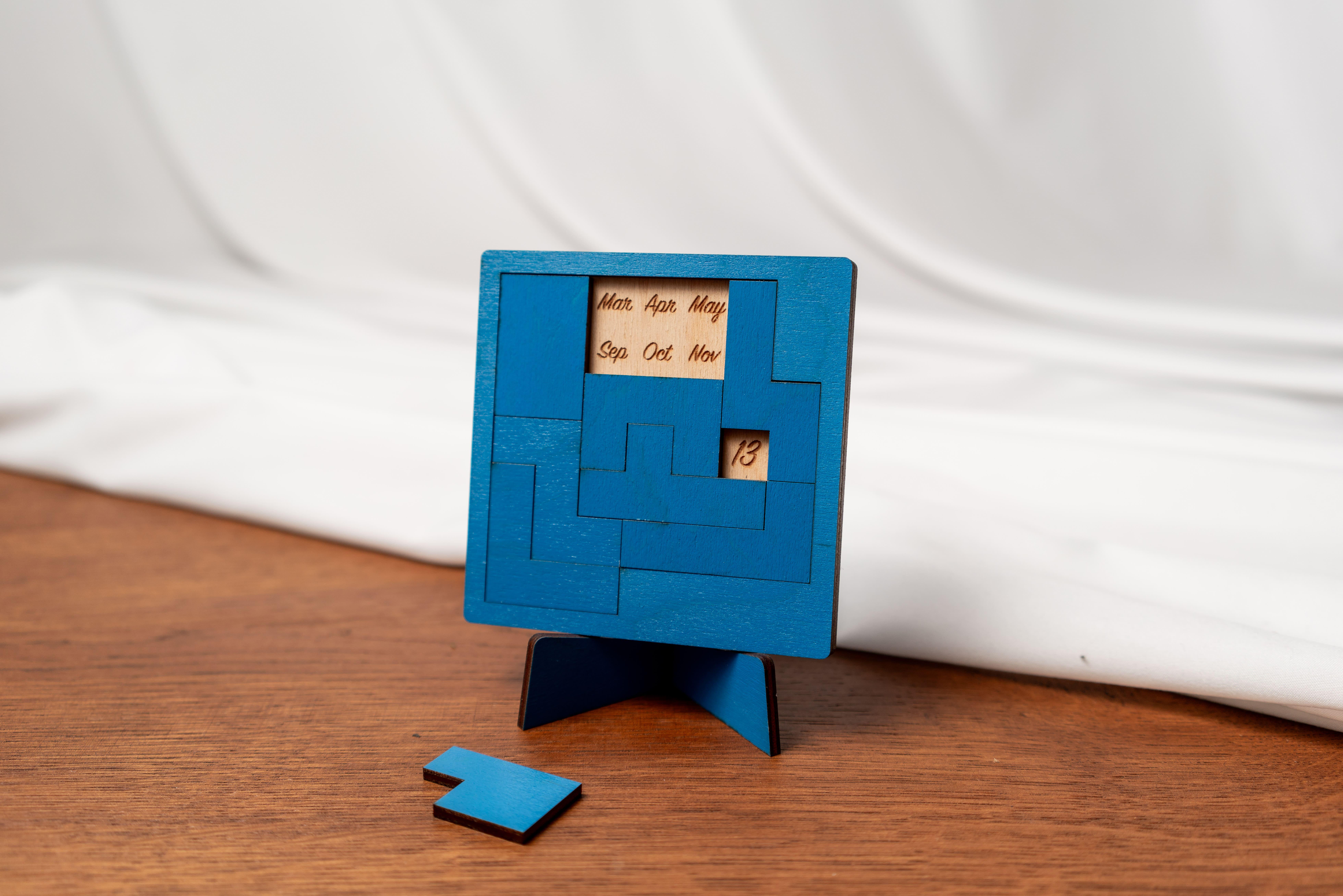 Календарь-головоломка вечный Elfy L Синий (КЛ06) Календарь-головоломка вечный Elfy L Синий (КЛ06)