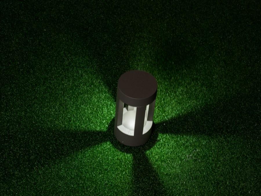 Садово-парковый светильник светодиодный Боллард 20 см Серый (DFC-1021/200GR CW) - фото 2 Садово-парковый светильник светодиодный Боллард 20 см Серый (DFC-1021/200GR CW) - фото 2