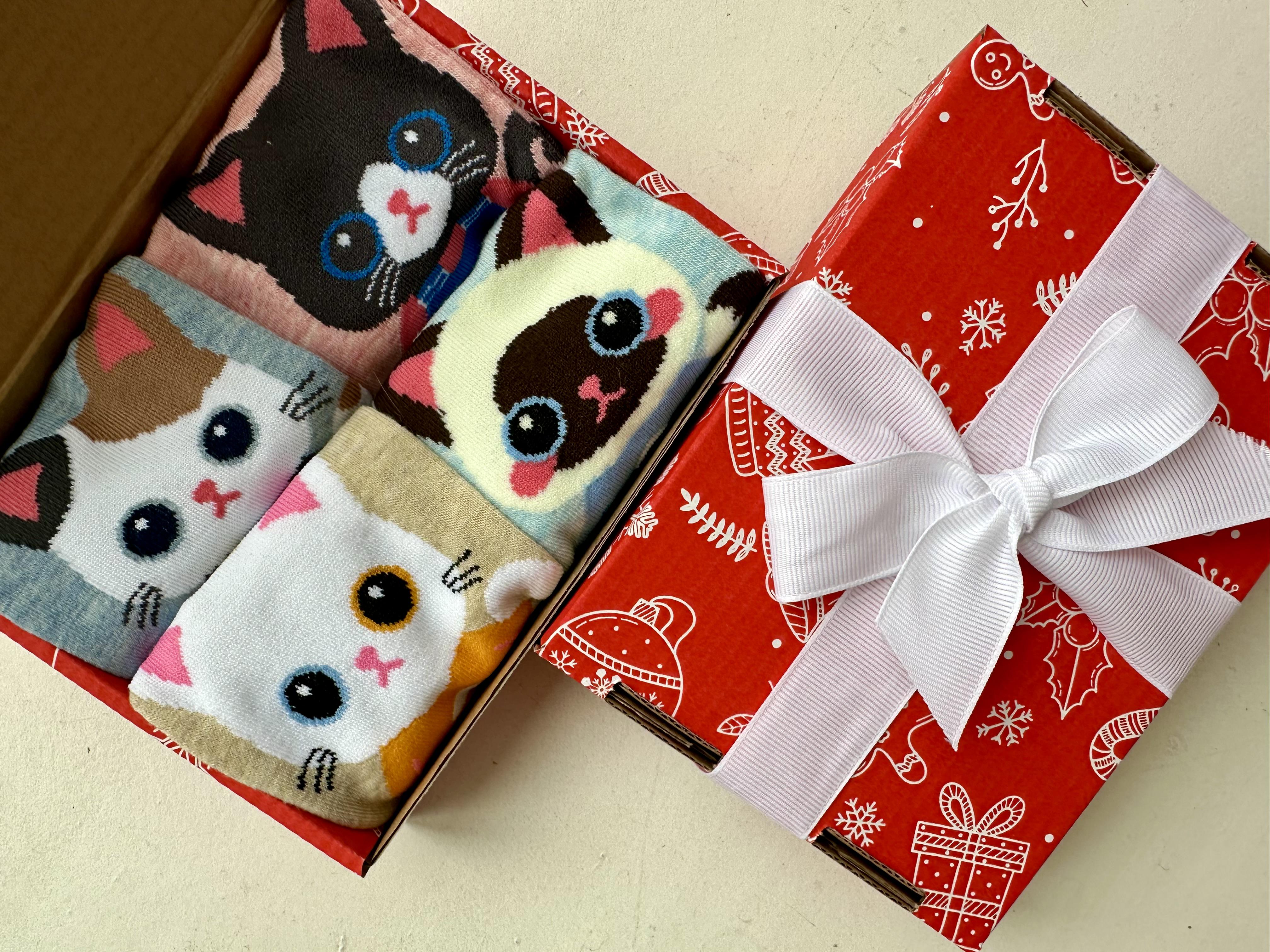 Набір новорічний шкарпеток для дівчинки (18-20) - фото 4 Набір новорічний шкарпеток для дівчинки (18-20) - фото 4