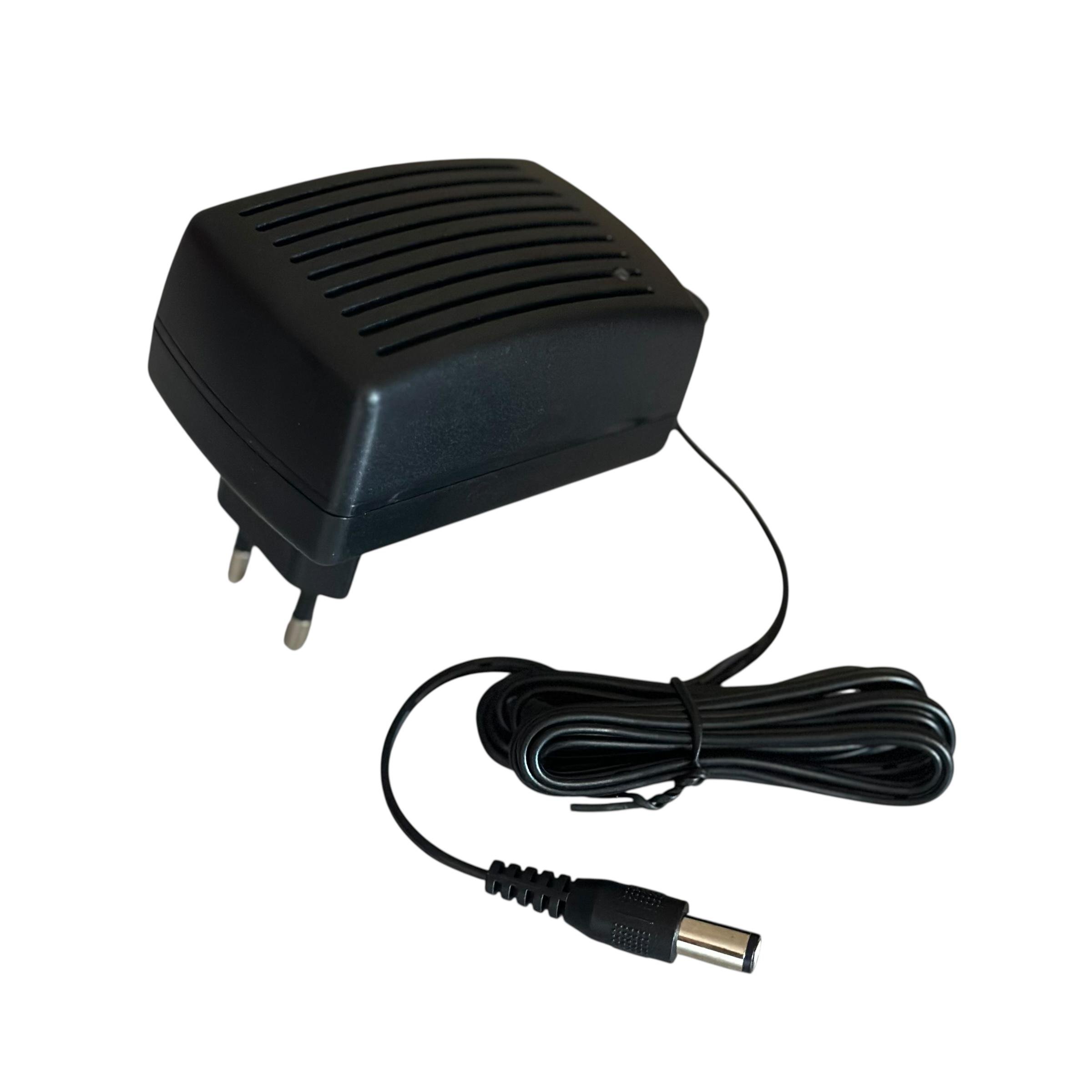 Циркулярная пила аккумуляторная Edon OAF21-CS 2 АКБ 21V 2Ah диск направляющая кейс/ЗУ - фото 8 Циркулярная пила аккумуляторная Edon OAF21-CS 2 АКБ 21V 2Ah диск направляющая кейс/ЗУ - фото 8