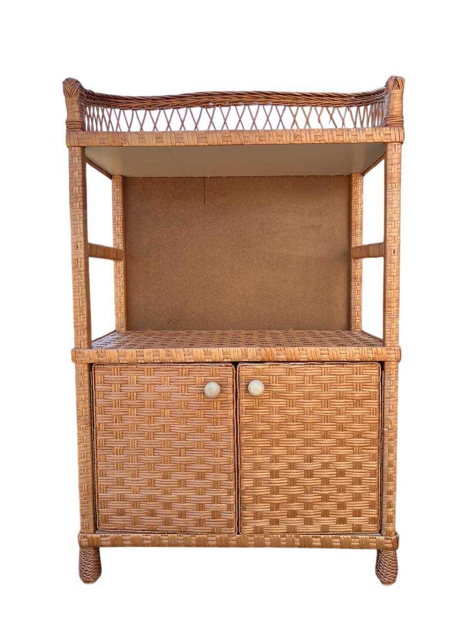 Комод плетеный из лозы с двумя дверцами