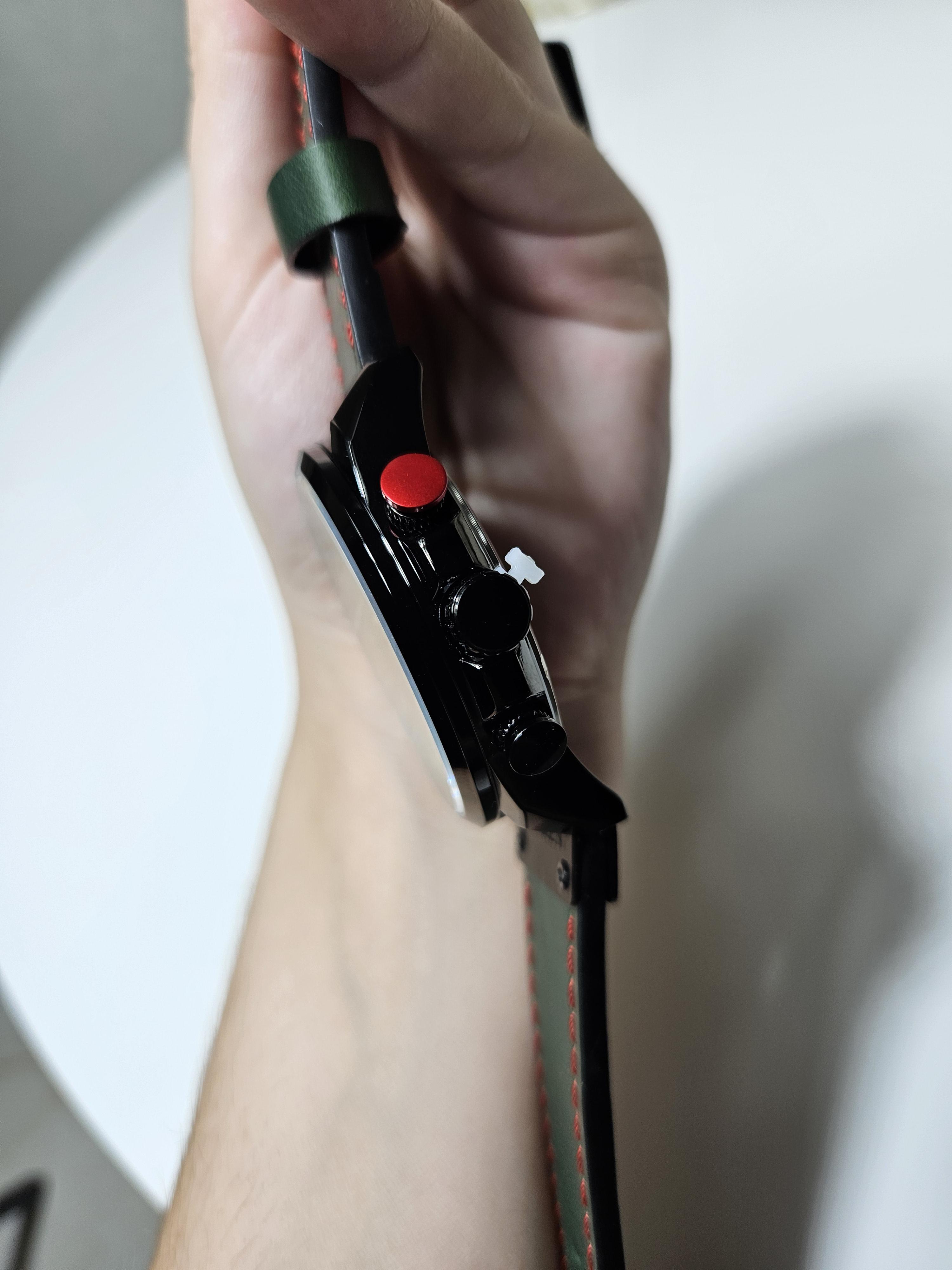 Наручний годинник чоловічий Сurren 8393 Зелений (2300) - фото 3 Наручний годинник чоловічий Сurren 8393 Зелений (2300) - фото 3