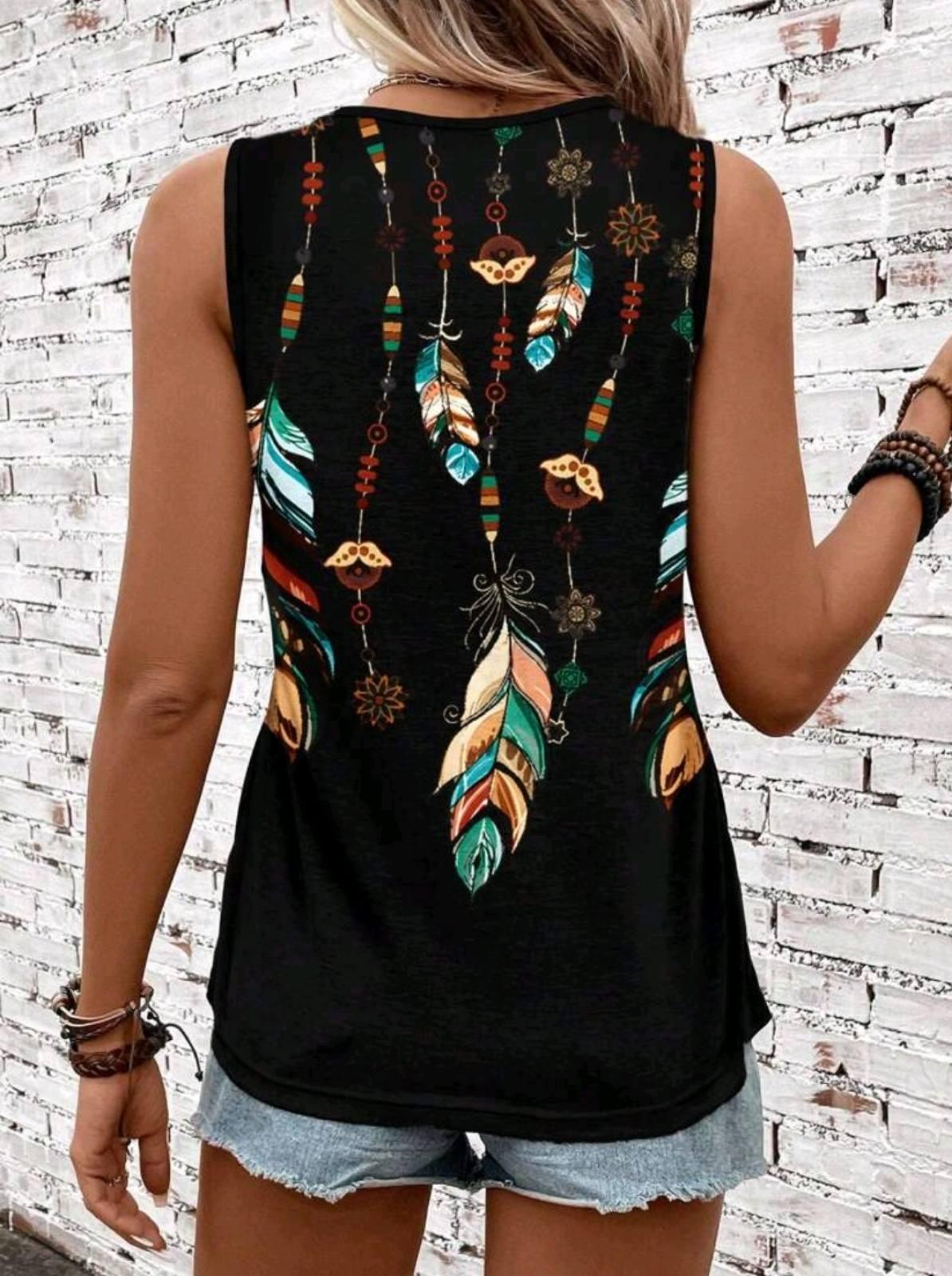 Майка женская Feathers с перьями S/M Черный/Разноцветный (27316214) - фото 3 Майка женская Feathers с перьями S/M Черный/Разноцветный (27316214) - фото 3