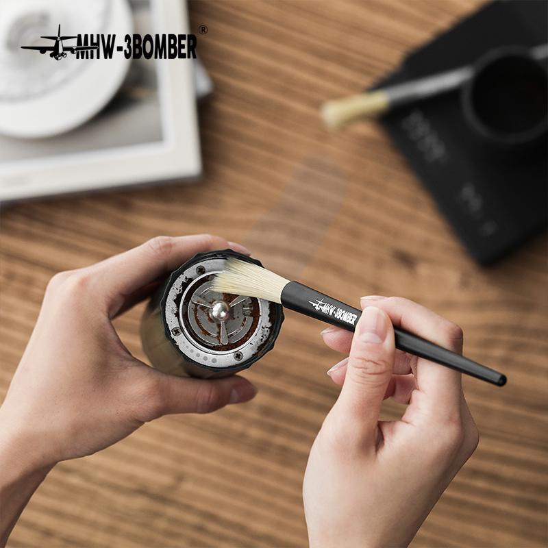 Щетка-кисть для чистки кофемолки MHW-3BOMBER Pen Brush (B5337B) - фото 5 Щетка-кисть для чистки кофемолки MHW-3BOMBER Pen Brush (B5337B) - фото 5
