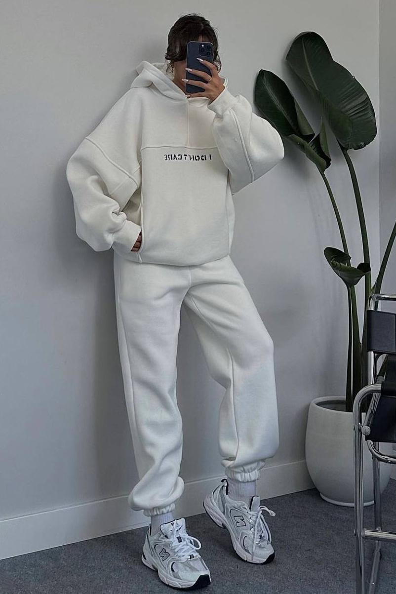 Спортивный костюм женский на флисе M-L Белый (165348)
