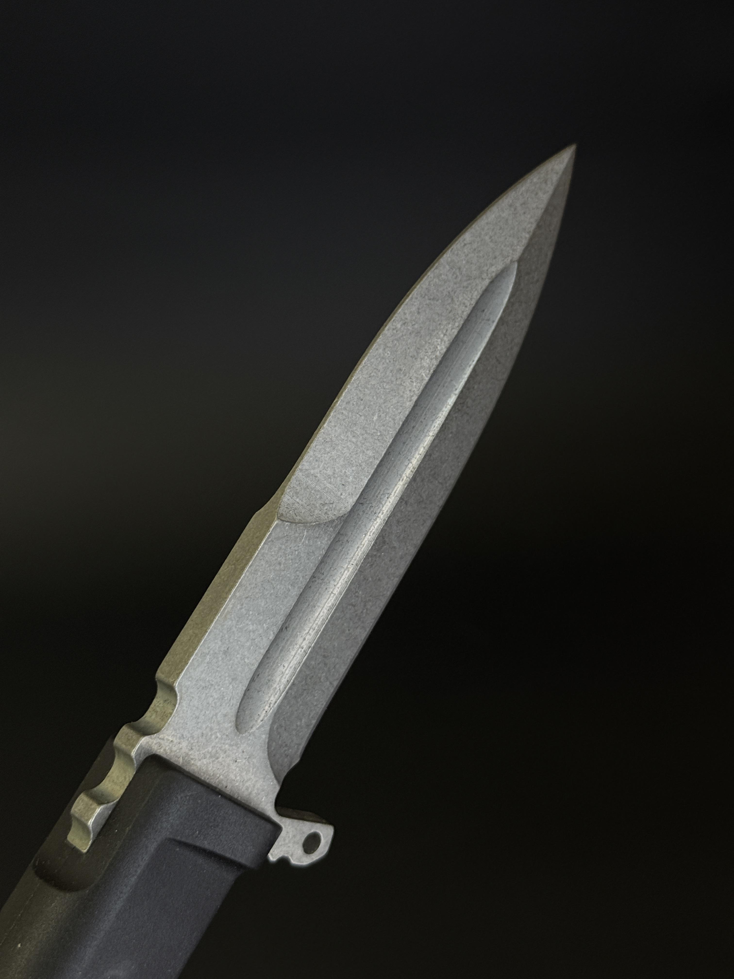 Нож туристический Gorillas BBQ KN1075 4516 Черный с серым - фото 11 Нож туристический Gorillas BBQ KN1075 4516 Черный с серым - фото 11